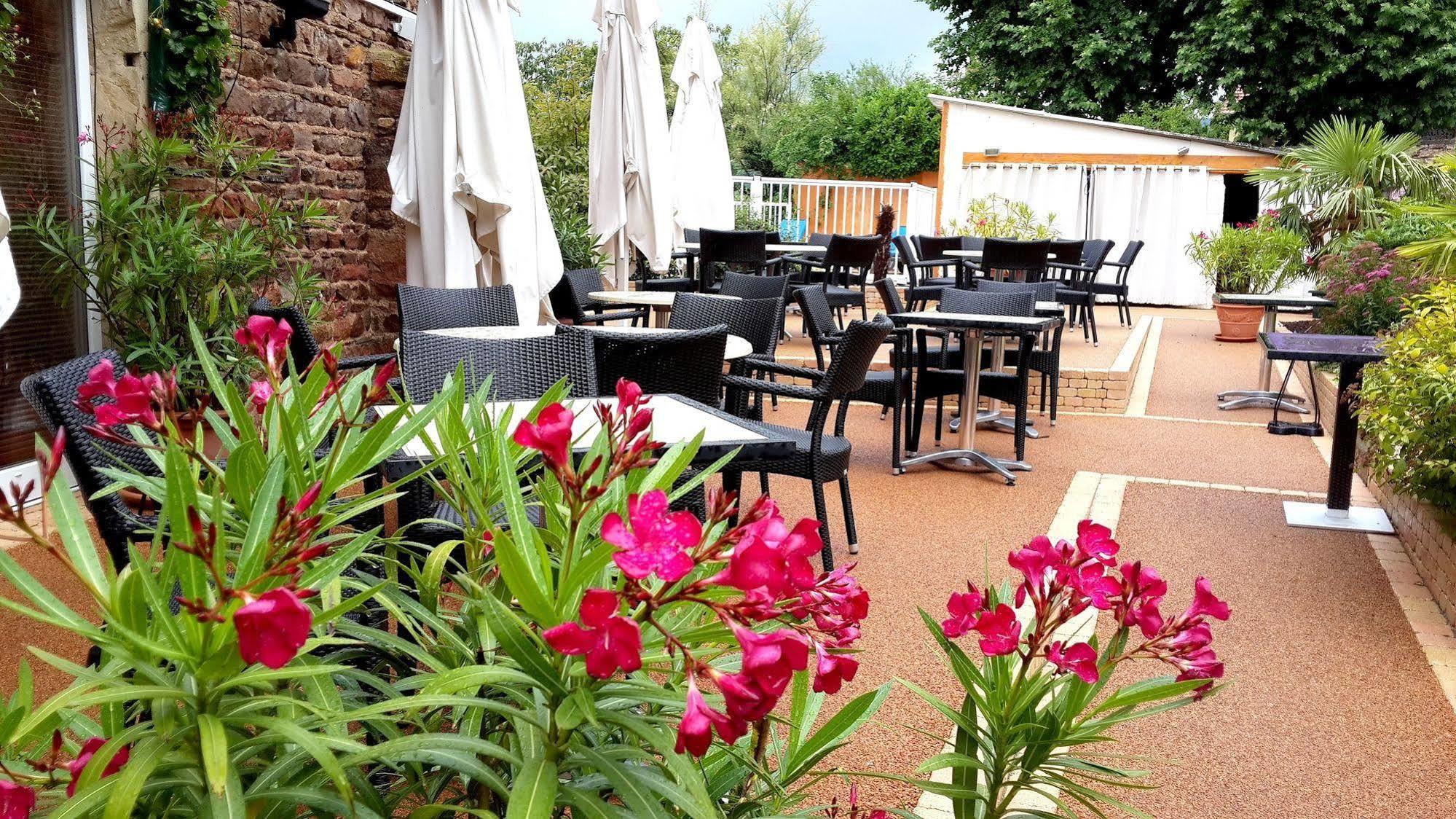 La Rose Hotel 3*